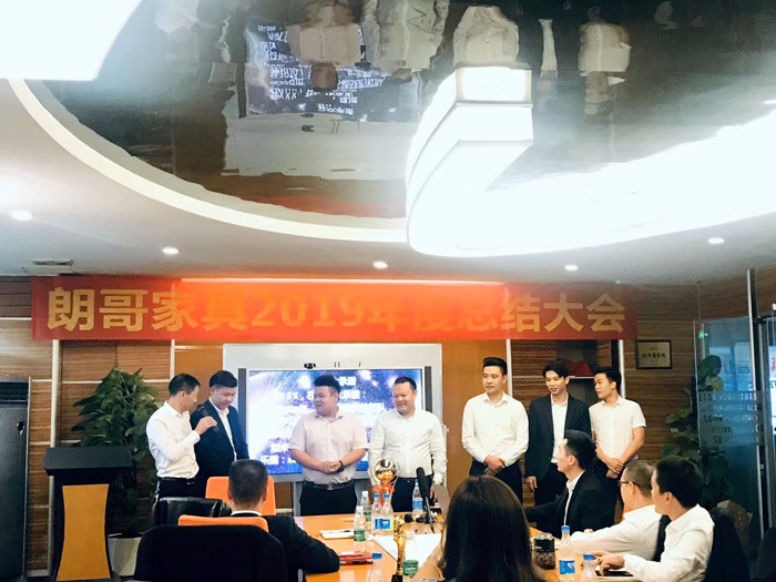 廣東朗哥家具實業(yè)有限公司 廣東朗哥家具實業(yè)有限公司