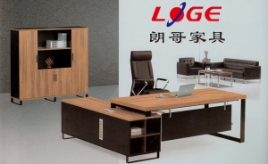 選購板式辦公家具時我們要注意這幾點。